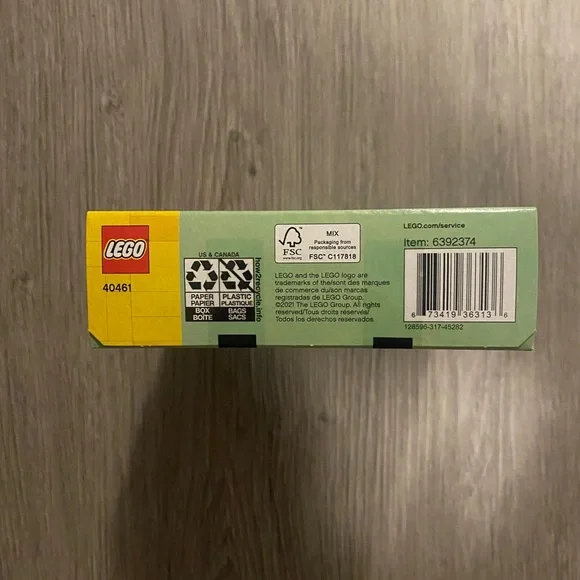 Lego Creator Tulips Set 40461 - Picture 5 of 7